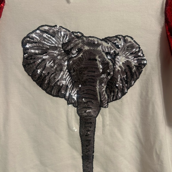 QUEEN OF SPARKLES Red Sequin Sleeve Elephant Tee - Picture 2 of 4